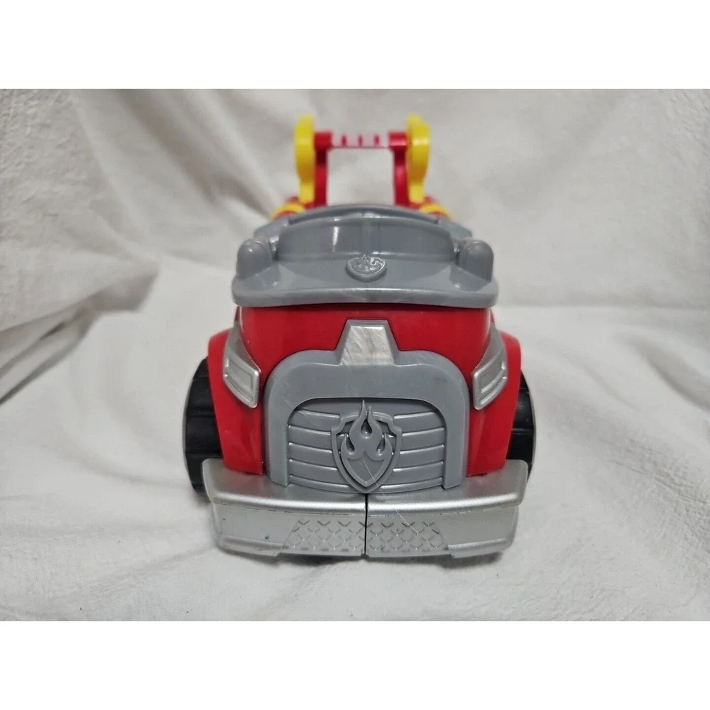 Paw Patrol Mighty Pups Deluxe Vehicle‎ Marshall Fire Truck